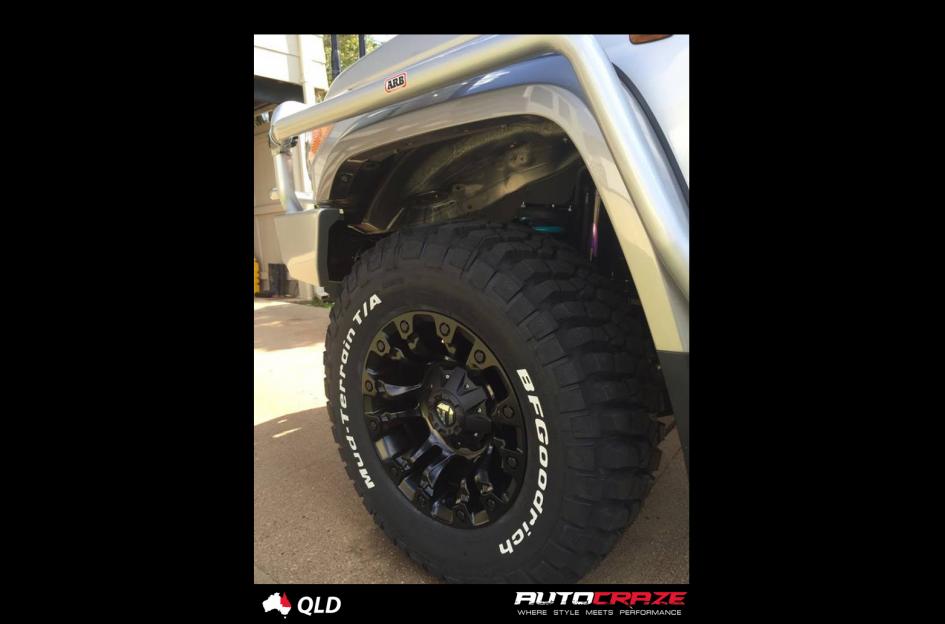 TOYOTA LANDCRUSIER VAPOR MATTE BLACK